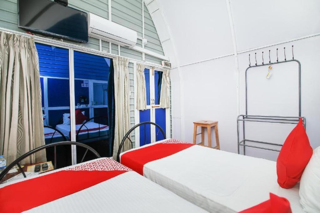 A4 Hostel Colombo Airport - Eco Lodge - Free Pickup & Drop Katunayaka Exterior foto