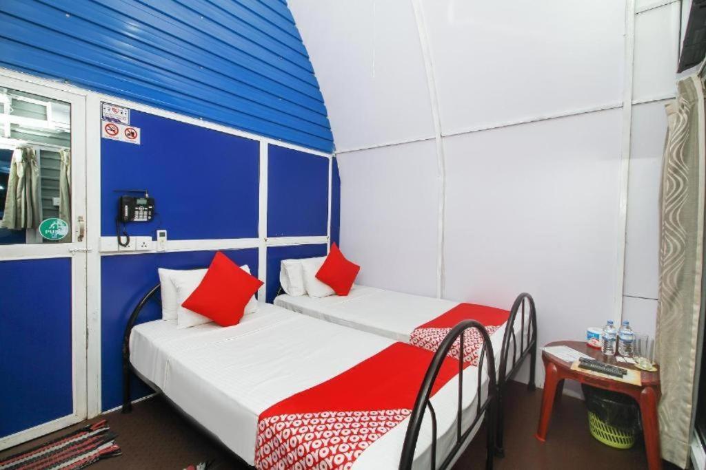 A4 Hostel Colombo Airport - Eco Lodge - Free Pickup & Drop Katunayaka Exterior foto